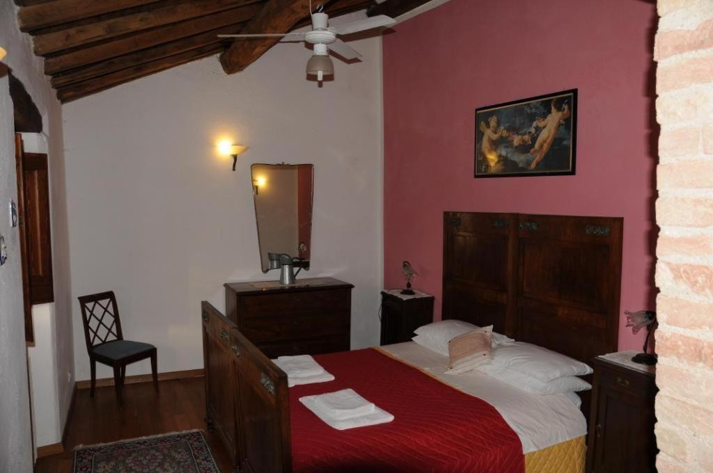 Gasthaus Castel D'Arno Perugia Zimmer foto