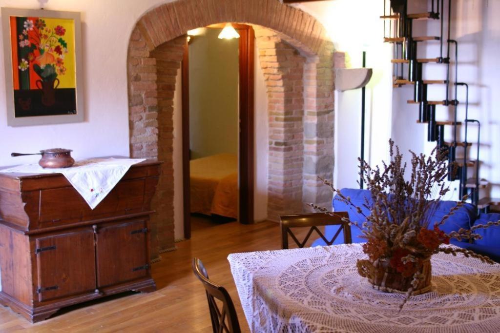 Gasthaus Castel D'Arno Perugia Zimmer foto