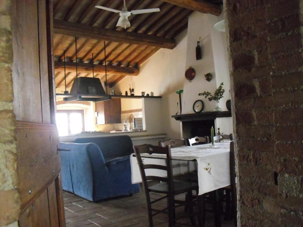 Gasthaus Castel D'Arno Perugia Zimmer foto